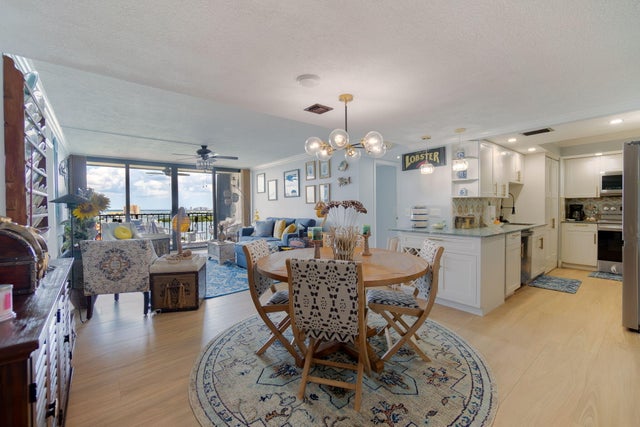 3 of 47 - 5600 N Flagler Drive #2201, West Palm Beach, FL