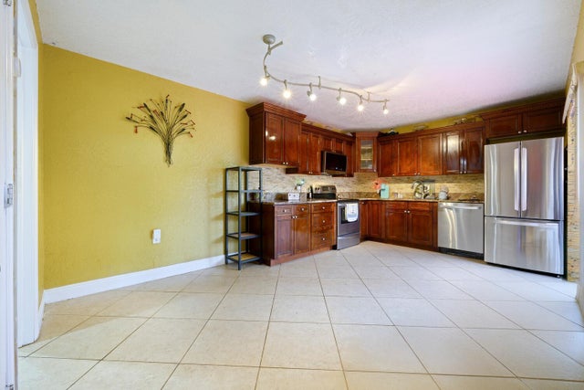 3 of 23 - 204 2nd Lane, Greenacres, FL