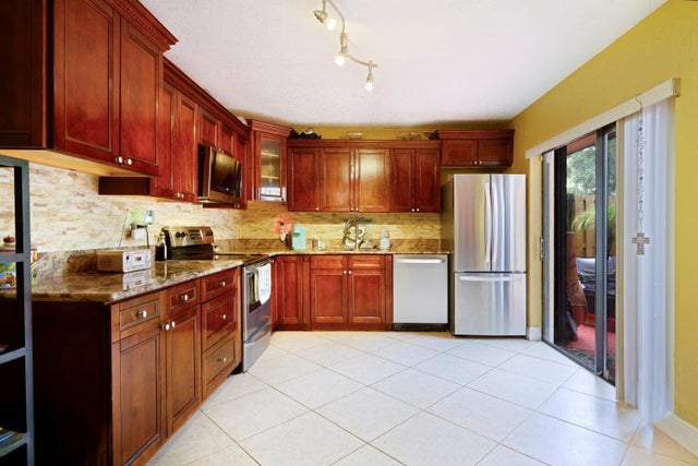 4 of 23 - 204 2nd Lane, Greenacres, FL