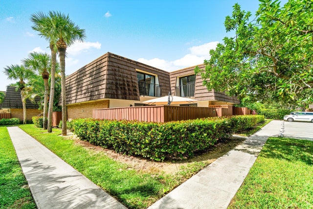 2 of 34 - 1914 19th Court #34 B, Jupiter, FL