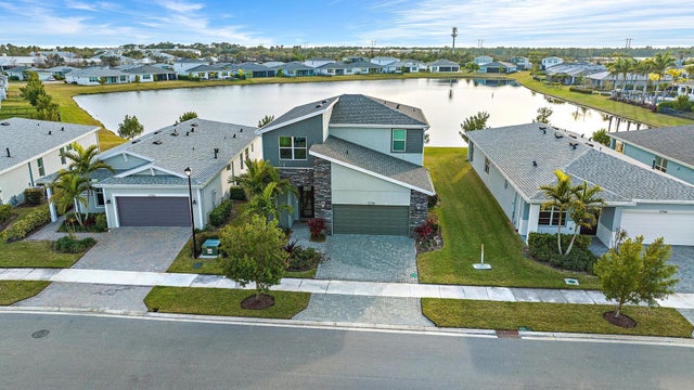 1 of 24 - 12758 Sw Phoenix Drive, Port Saint Lucie, FL