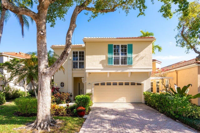 1 of 67 - 17 Via Aurelia, Palm Beach Gardens, FL