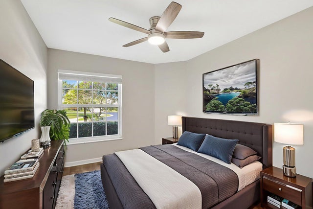 5 of 70 - 293 Moccasin Trail W, Jupiter, FL