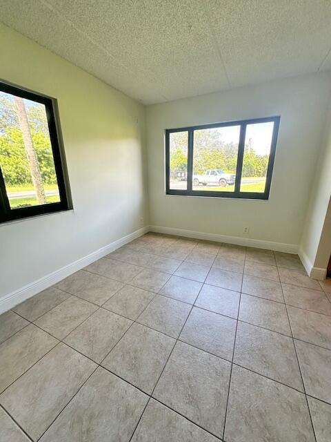3 of 17 - 901 Meadows Circle #901, Boynton Beach, FL