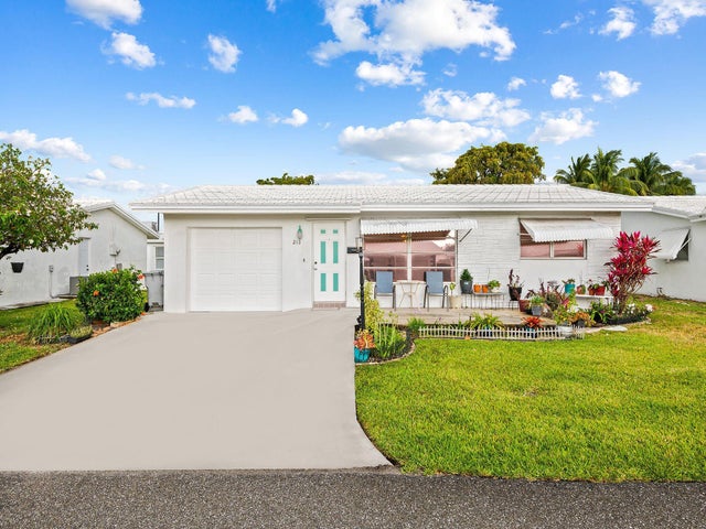 1 of 17 - 210 Nw 25th Court, Pompano Beach, FL