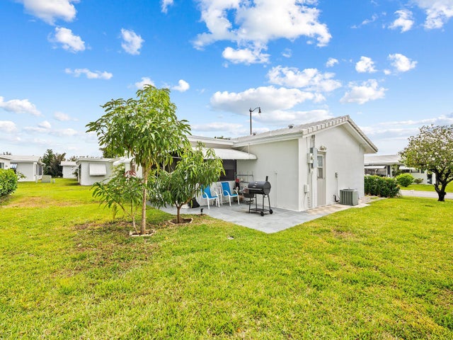 3 of 17 - 210 Nw 25th Court, Pompano Beach, FL