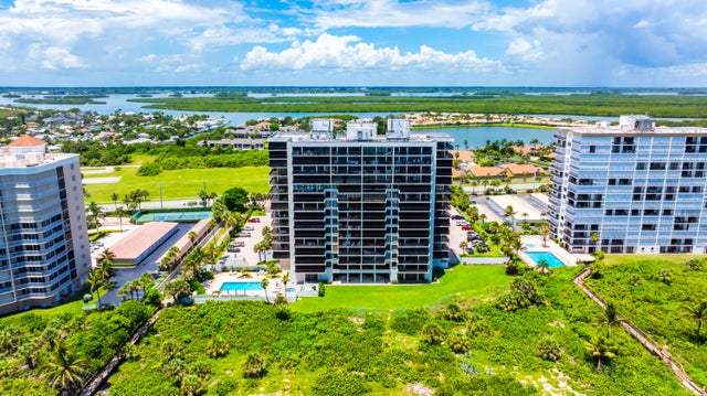 4 of 37 - 3100 N Highway A1a #1005, Hutchinson Island, FL