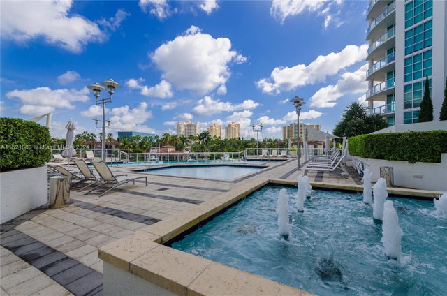 3 of 32 - 3131 Ne 188th Street #2-705, Aventura, FL