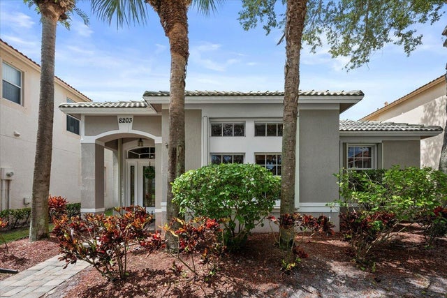 1 of 33 - 8203 Calterra Drive, Palm Beach Gardens, FL