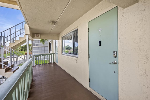 2 of 33 - 200 Village Green Circle E #202, Palm Springs, FL