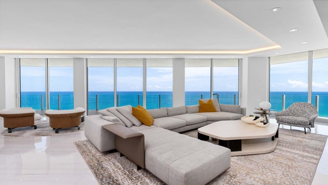 3 of 54 - 525 N Fort Lauderdale Beach Boulevard #901, Fort Lauderdale, FL