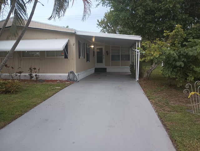 1 of 8 - 239 Cam Del Rio, Port Saint Lucie, FL