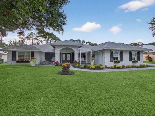 2 of 50 - 8025 Sw Yachtsmans Drive, Stuart, FL