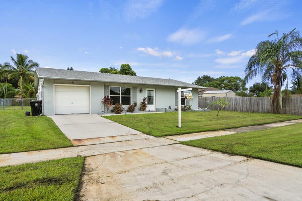 5 of 37 - 386 Ne Orchard Street, Port Saint Lucie, FL