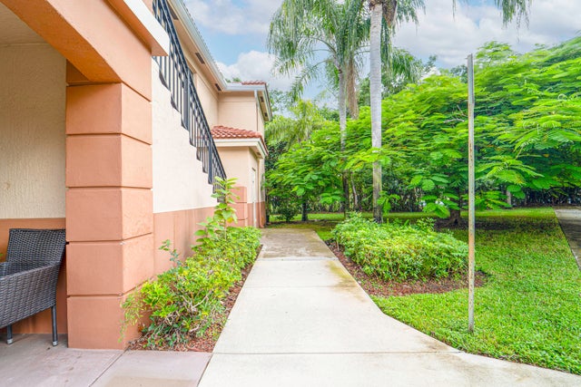 5 of 18 - 3496 Briar Bay Boulevard #106, West Palm Beach, FL