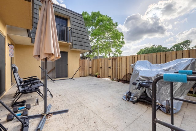 4 of 25 - 2604 26th Way, West Palm Beach, FL