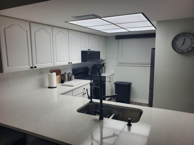 5 of 31 - 1600 Ne Dixie Highway #9102, Jensen Beach, FL