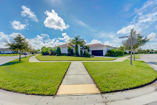 4 of 55 - 5400 Siesta Key Lane, Westlake, FL