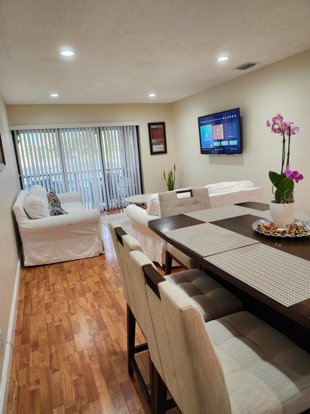1 of 39 - 5937 Forest Hill Blvd #205, West Palm Beach, FL