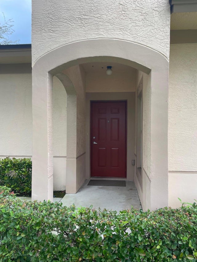 1 of 34 - 1833 Pelican B2 Drive #2, Fort Pierce, FL