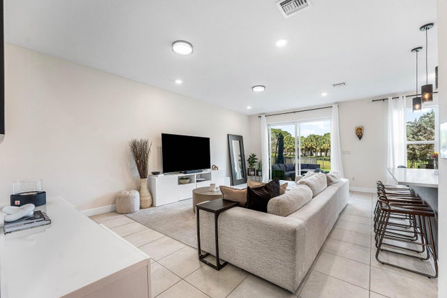 4 of 28 - 4392 Veleiros Avenue, Deerfield Beach, FL