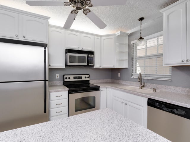 4 of 31 - 765 Jeffery Street #1-301, Boca Raton, FL