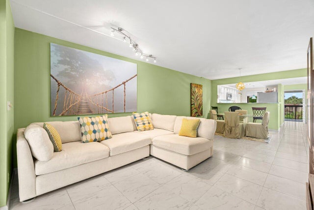 4 of 63 - 5380 Cedar Lake Drive #302, Boynton Beach, FL