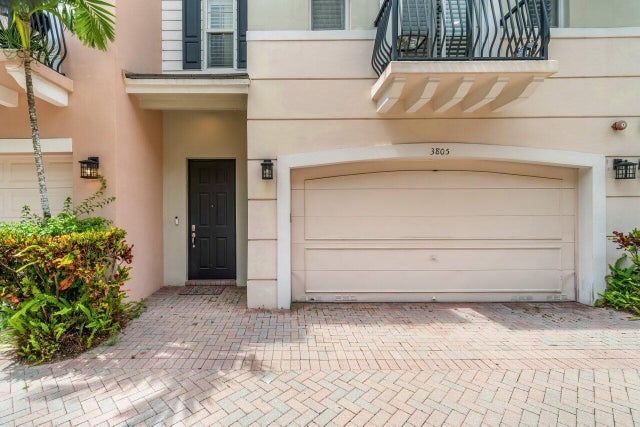 2 of 36 - 3805 Nw 5th Terrace, Boca Raton, FL