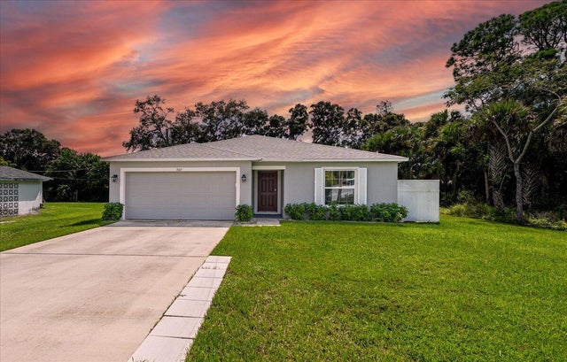 1 of 37 - 7605 Pacific Avenue, Fort Pierce, FL