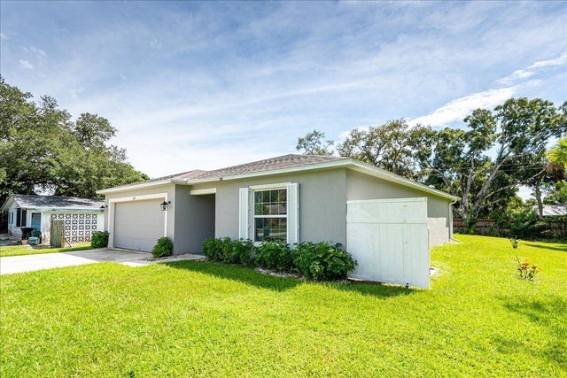 5 of 37 - 7605 Pacific Avenue, Fort Pierce, FL