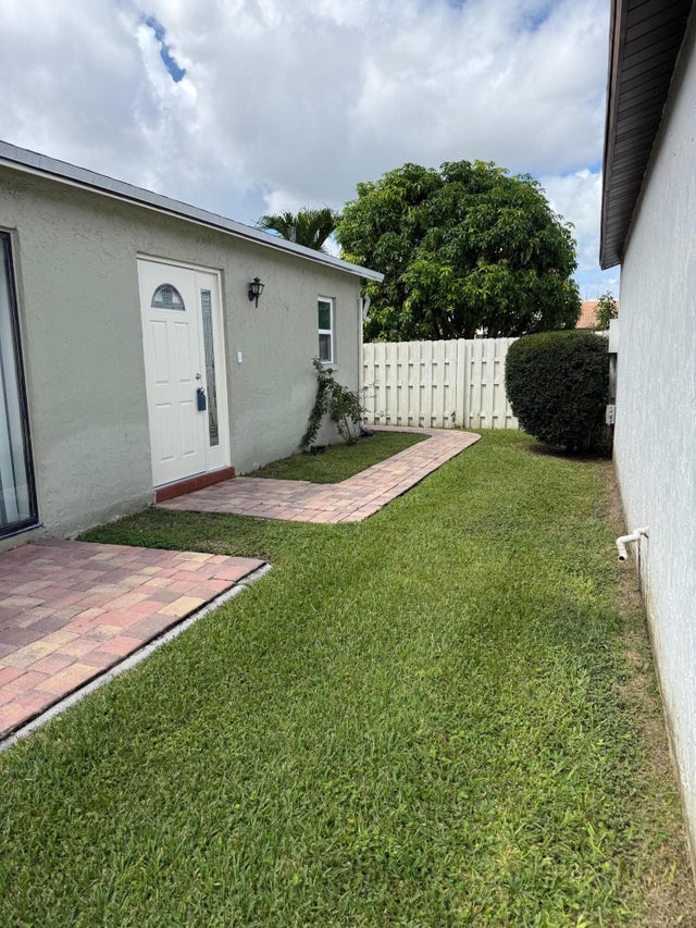 3 of 14 - 5216 Minto Road, Boynton Beach, FL