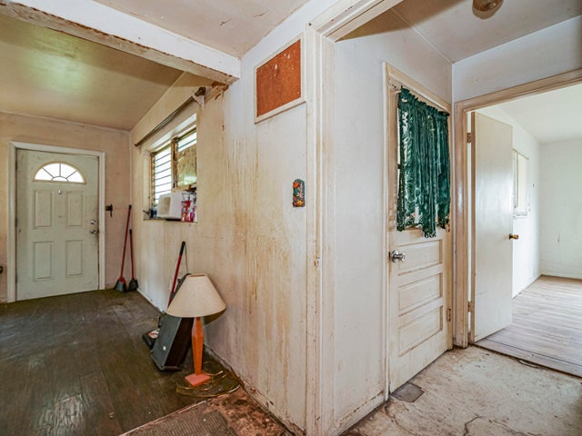 5 of 35 - 2448 1st Court Se, Vero Beach, FL