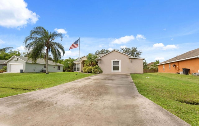 3 of 27 - 1874 Sw Gemini Lane, Port Saint Lucie, FL