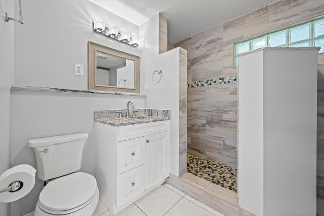 2 of 28 - 872 Sw 30th Street, Palm City, FL