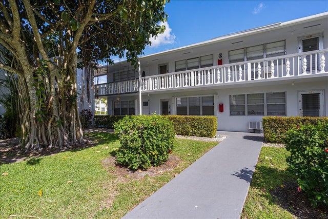 1 of 13 - 98 Cambridge E, West Palm Beach, FL
