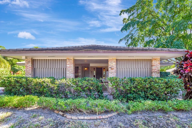 2 of 43 - 600 Cypress Key Drive, Atlantis, FL
