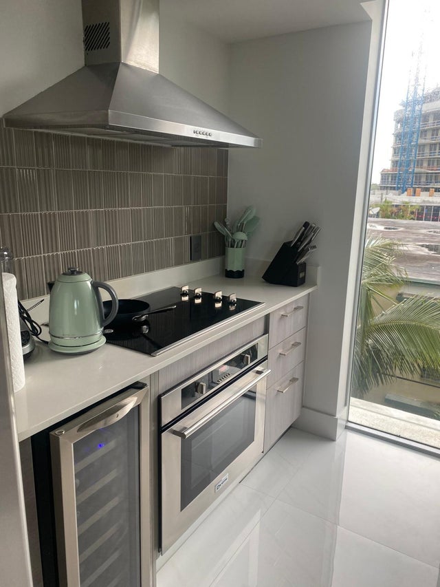 3 of 38 - 1133 102nd Street #403, Bay Harbor Islands, FL