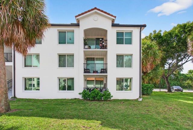 5 of 86 - 1202 Villa Circle, Boynton Beach, FL