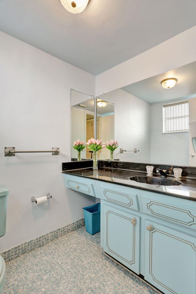 5 of 37 - 4000 Nw 44th Avenue #113, Lauderdale Lakes, FL