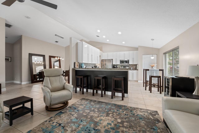 3 of 35 - 5658 S Fountains Drive, Lake Worth, FL
