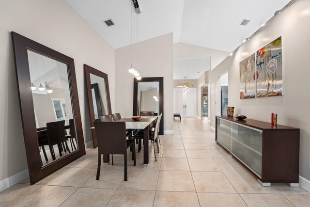 4 of 35 - 5658 S Fountains Drive, Lake Worth, FL