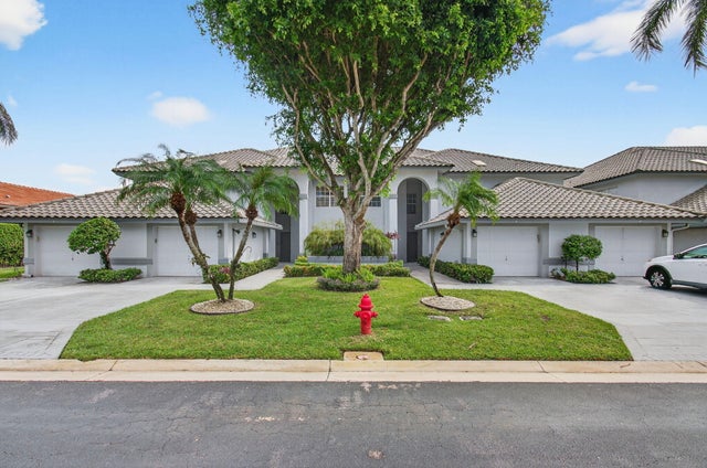 1 of 41 - 11618 Briarwood Circle #4, Boynton Beach, FL