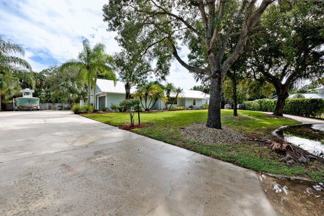 2 of 32 - 1225 Sw Magnolia Bluff Drive, Palm City, FL