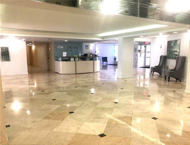 3 of 8 - 1000 Parkview Drive #316, Hallandale Beach, FL