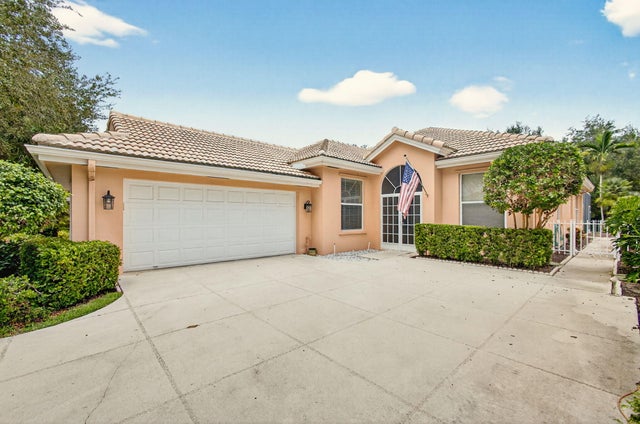 1 of 19 - 130 S Hampton Drive, Jupiter, FL