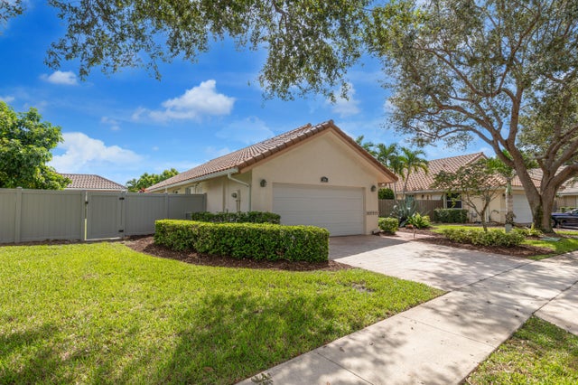 4 of 42 - 186 Temple Avenue, Boynton Beach, FL