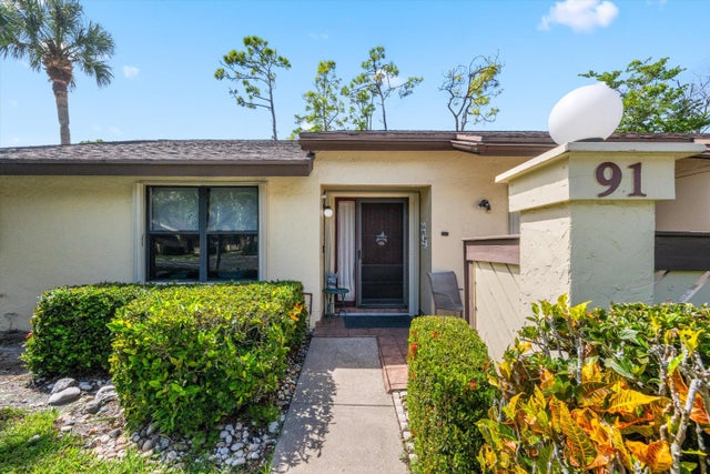 1 of 22 - 91 Rose Bay Court, Royal Palm Beach, FL