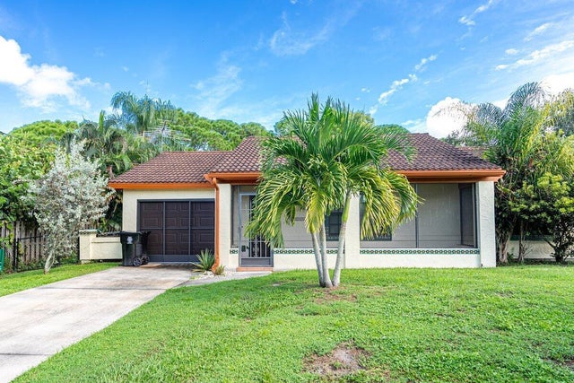 4 of 41 - 5426 Nw Clark Avenue, Port Saint Lucie, FL