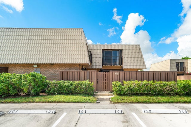 5209 52nd Way #5209, West Palm Beach