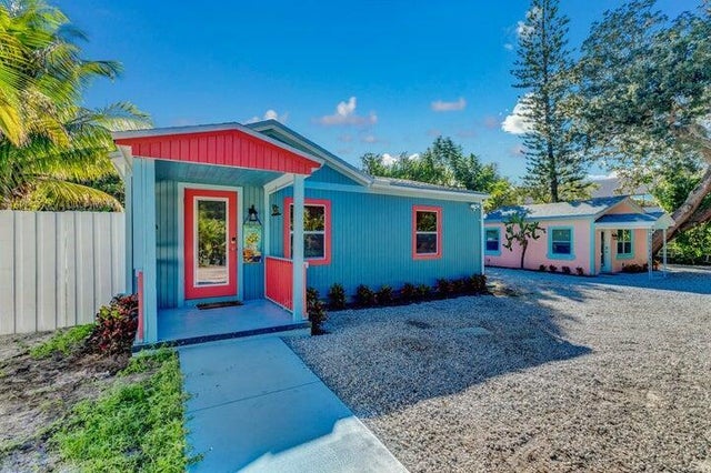 2 of 37 - 2396 Easy Street, Palm Beach Gardens, FL